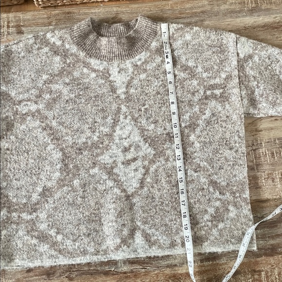 Anthropologie Sweater - Picture 8 of 12